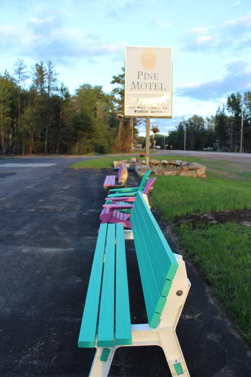 Pine Motel Deep River Exterior foto